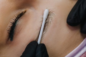 Härchen bei der Microblading Behandlung